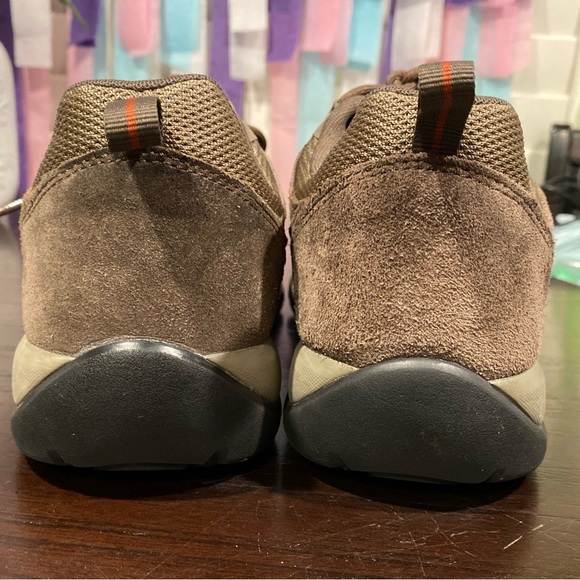 Columbia Men’s Redmond V2 Hiking Shoes - Picture 4 of 6